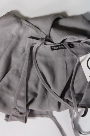 Γυναικείο αμάνικο μπλουζάκι Terranova, Μέγεθος XL, Χρώμα Γκρί, Τιμή 6,67 €