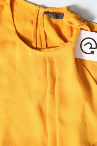 Dámské tilko  Zara Trafaluc, Velikost S, Barva Žlutá, Cena  152,00 Kč