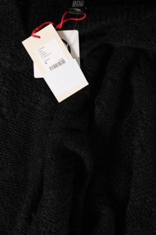 Дамски пуловер BDG, Размер M, Цвят Черен, Цена 30,69 лв.