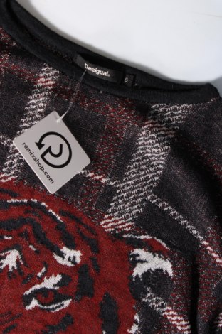Дамски пуловер Desigual, Размер S, Цвят Черен, Цена 31,62 лв.