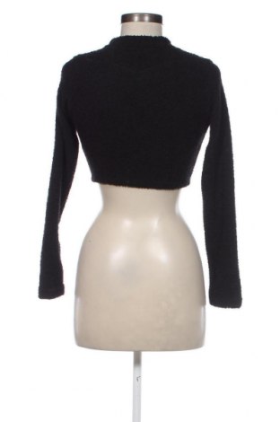 Дамски пуловер Ellesse, Размер S, Цвят Черен, Цена 37,20 лв.