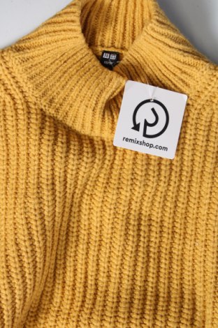 Дамски пуловер Uniqlo, Размер XS, Цвят Жълт, Цена 10,66 лв.