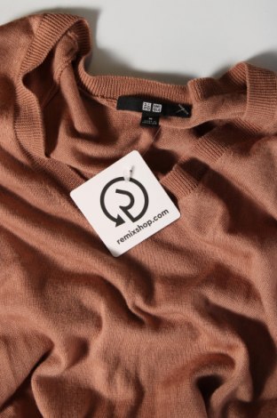 Дамски пуловер Uniqlo, Размер M, Цвят Розов, Цена 26,75 лв.