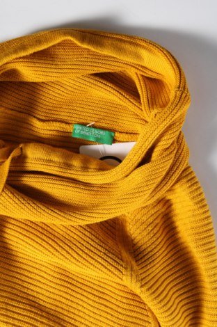 Damski sweter United Colors Of Benetton, Rozmiar M, Kolor Żółty, Cena 131,14 zł
