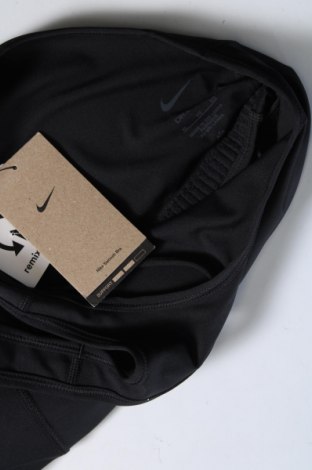 Дамски спортен топ Nike, Размер XL, Цвят Черен, Цена 77,00 лв.