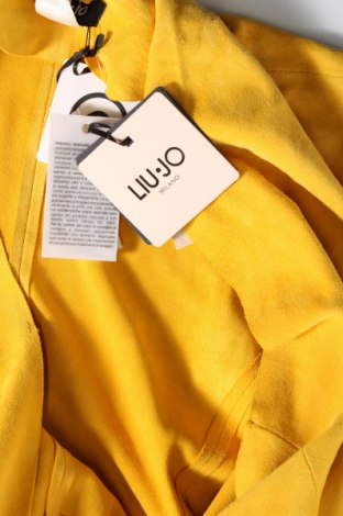 Дамско кожено яке Liu Jo, Размер S, Цвят Жълт, Цена 256,95 лв.