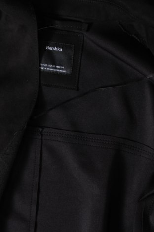 Dámsky kabát  Bershka, Veľkosť XS, Farba Čierna, Cena  5,44 €