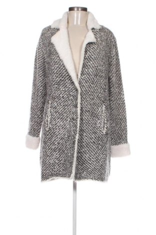 Дамско палто Canda, Размер M, Цвят Многоцветен, Цена 35,20 лв.