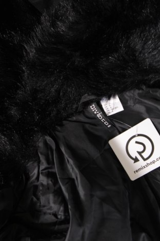 Дамско палто H&M Divided, Размер XS, Цвят Черен, Цена 48,15 лв.