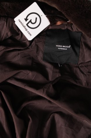 Дамско палто Vero Moda, Размер M, Цвят Кафяв, Цена 24,75 лв.