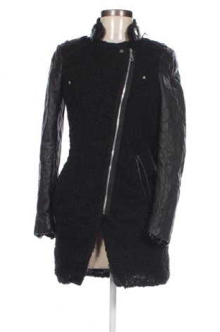 Дамско палто Zara, Размер XS, Цвят Черен, Цена 40,80 лв.