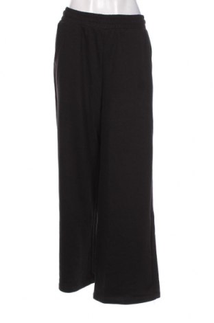 Γυναικείο αθλητικό παντελόνι Bershka, Μέγεθος M, Χρώμα Μαύρο, Τιμή 23,71 €