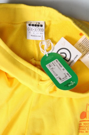 Damen Sporthose Diadora, Größe XS, Farbe Gelb, Preis 21,57 €
