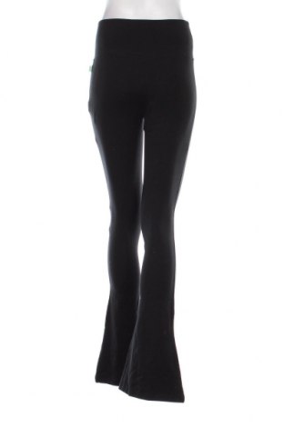 Γυναικείο αθλητικό παντελόνι Urban Classics, Μέγεθος S, Χρώμα Μαύρο, Τιμή 39,69 €