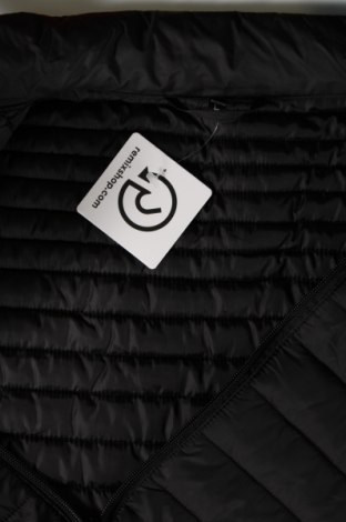Dámska bunda , Veľkosť L, Farba Čierna, Cena  16,25 €