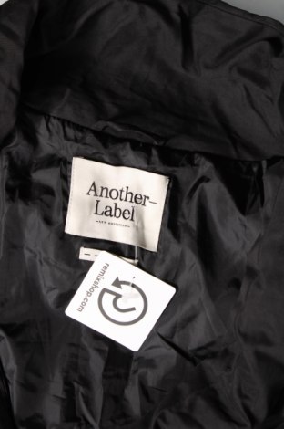 Γυναικείο μπουφάν Another Label, Μέγεθος M, Χρώμα Μαύρο, Τιμή 9,74 €