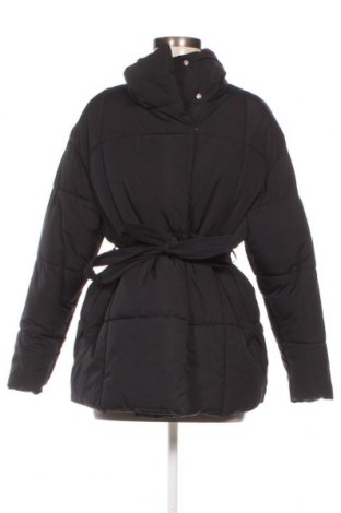 Γυναικείο μπουφάν Bershka, Μέγεθος S, Χρώμα Μαύρο, Τιμή 10,98 €