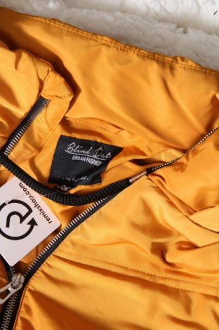 Γυναικείο μπουφάν Blind Date, Μέγεθος M, Χρώμα Κίτρινο, Τιμή 17,58 €