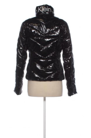 Dámska bunda  Calvin Klein Jeans, Veľkosť M, Farba Čierna, Cena  120,93 €