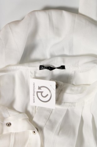 Damenjacke DAZY, Größe M, Farbe Weiß, Preis 31,20 €