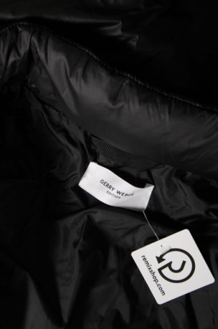 Dámska bunda  Gerry Weber, Veľkosť M, Farba Čierna, Cena  136,60 €