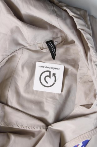 Dámska bunda  H&M Divided, Veľkosť S, Farba Béžová, Cena  5,44 €
