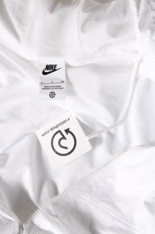 Дамско яке Nike, Размер S, Цвят Бял, Цена 74,00 лв.