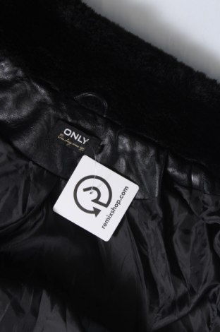 Γυναικείο μπουφάν ONLY, Μέγεθος M, Χρώμα Μαύρο, Τιμή 12,17 €