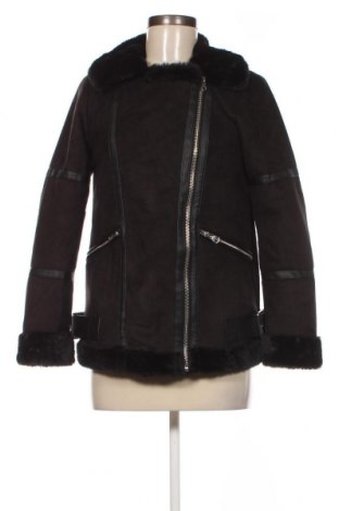 Дамско яке Pull&Bear, Размер XS, Цвят Черен, Цена 24,94 лв.