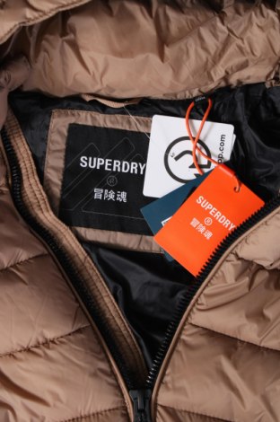 Γυναικείο μπουφάν Superdry, Μέγεθος M, Χρώμα  Μπέζ, Τιμή 91,75 €