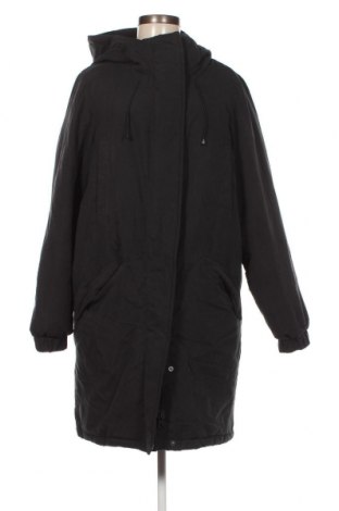 Dámska bunda  Volcom, Veľkosť M, Farba Čierna, Cena  25,95 €