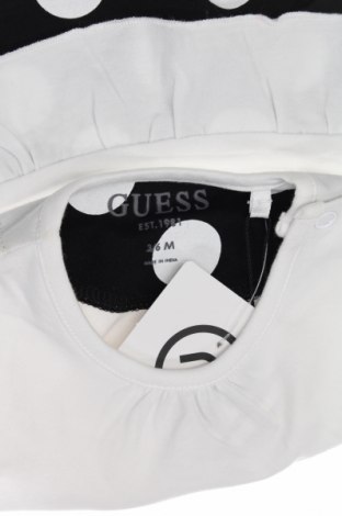 Детска блуза Guess, Размер 3-6m/ 62-68 см, Цвят Бял, Цена 23,87 лв.