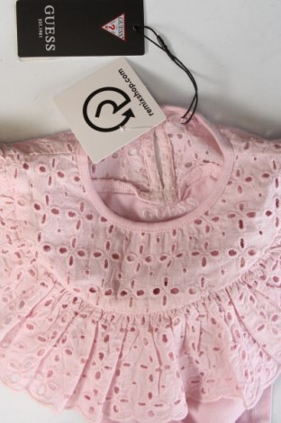 Детска блуза Guess, Размер 3-6m/ 62-68 см, Цвят Розов, Цена 42,35 лв.