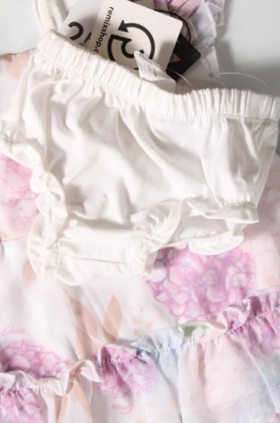 Dětské šaty  Guess, Velikost 3-6m/ 62-68 cm, Barva Vícebarevné, Cena  1 080,00 Kč