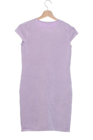 Детска рокля Guess, Размер 7-8y/ 128-134 см, Цвят Лилав, Цена 74,50 лв.
