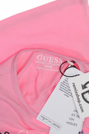 Детска тениска Guess, Размер 3-6m/ 62-68 см, Цвят Розов, Цена 46,00 лв.