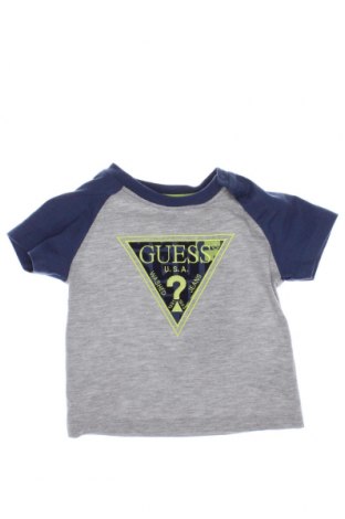 Παιδικό μπλουζάκι Guess, Μέγεθος 3-6m/ 62-68 εκ., Χρώμα Γκρί, Τιμή 10,67 €