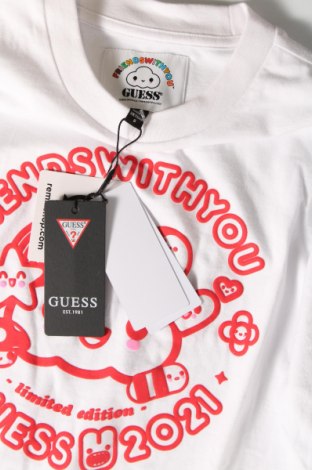 Детска тениска Guess, Размер 7-8y/ 128-134 см, Цвят Бял, Цена 25,30 лв.