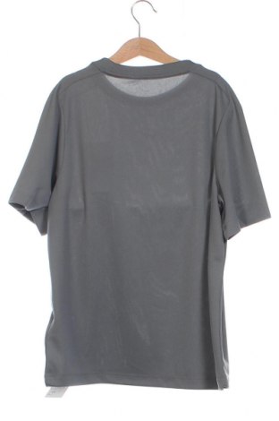 Kinder T-Shirt Nike, Größe 10-11y/ 146-152 cm, Farbe Grau, Preis 30,41 €