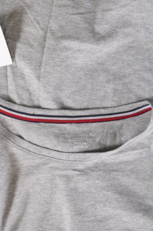 Kinder T-Shirt Tommy Hilfiger, Größe 15-18y/ 170-176 cm, Farbe Grau, Preis 15,36 €