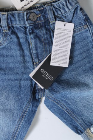 Dziecięce jeansy Guess, Rozmiar 3-6m/ 62-68 cm, Kolor Niebieski, Cena 115,15 zł