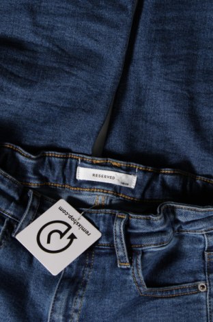 Dziecięce jeansy Reserved, Rozmiar 8-9y/ 134-140 cm, Kolor Niebieski, Cena 73,56 zł