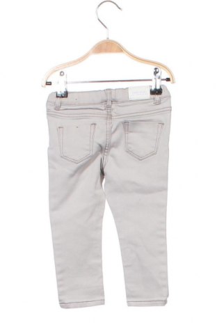 Dětské džíny  Zara, Velikost 12-18m/ 80-86 cm, Barva Béžová, Cena  116,00 Kč