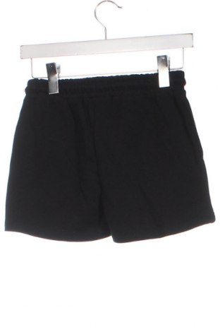 Детски къс панталон Ellesse, Размер 9-10y/ 140-146 см, Цвят Черен, Цена 51,00 лв.