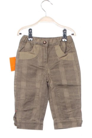 Παιδικό κοντό παντελόνι NKY, Μέγεθος 2-3y/ 98-104 εκ., Χρώμα Πράσινο, Τιμή 7,16 €