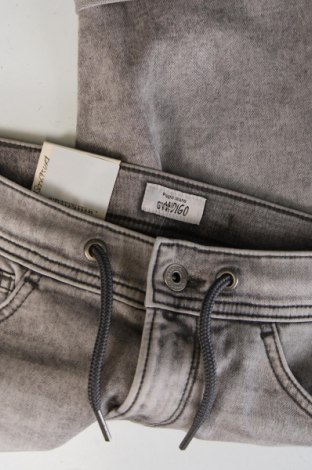 Pantaloni scurți pentru copii Pepe Jeans, Mărime 9-10y/ 140-146 cm, Culoare Gri, Preț 178,95 Lei