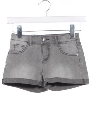 Pantaloni scurți pentru copii United Colors Of Benetton, Mărime 7-8y/ 128-134 cm, Culoare Gri, Preț 69,64 Lei