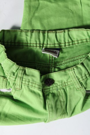 Детски къс панталон Yigga, Размер 7-8y/ 128-134 см, Цвят Зелен, Цена 8,40 лв.