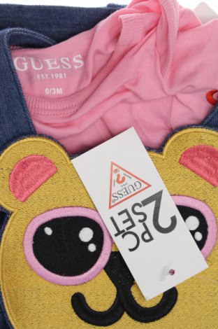 Детски комплект Guess, Размер 1-2m/ 50-56 см, Цвят Многоцветен, Цена 89,10 лв.