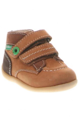 Детски обувки Kickers, Размер 18, Цвят Кафяв, Цена 48,00 лв.